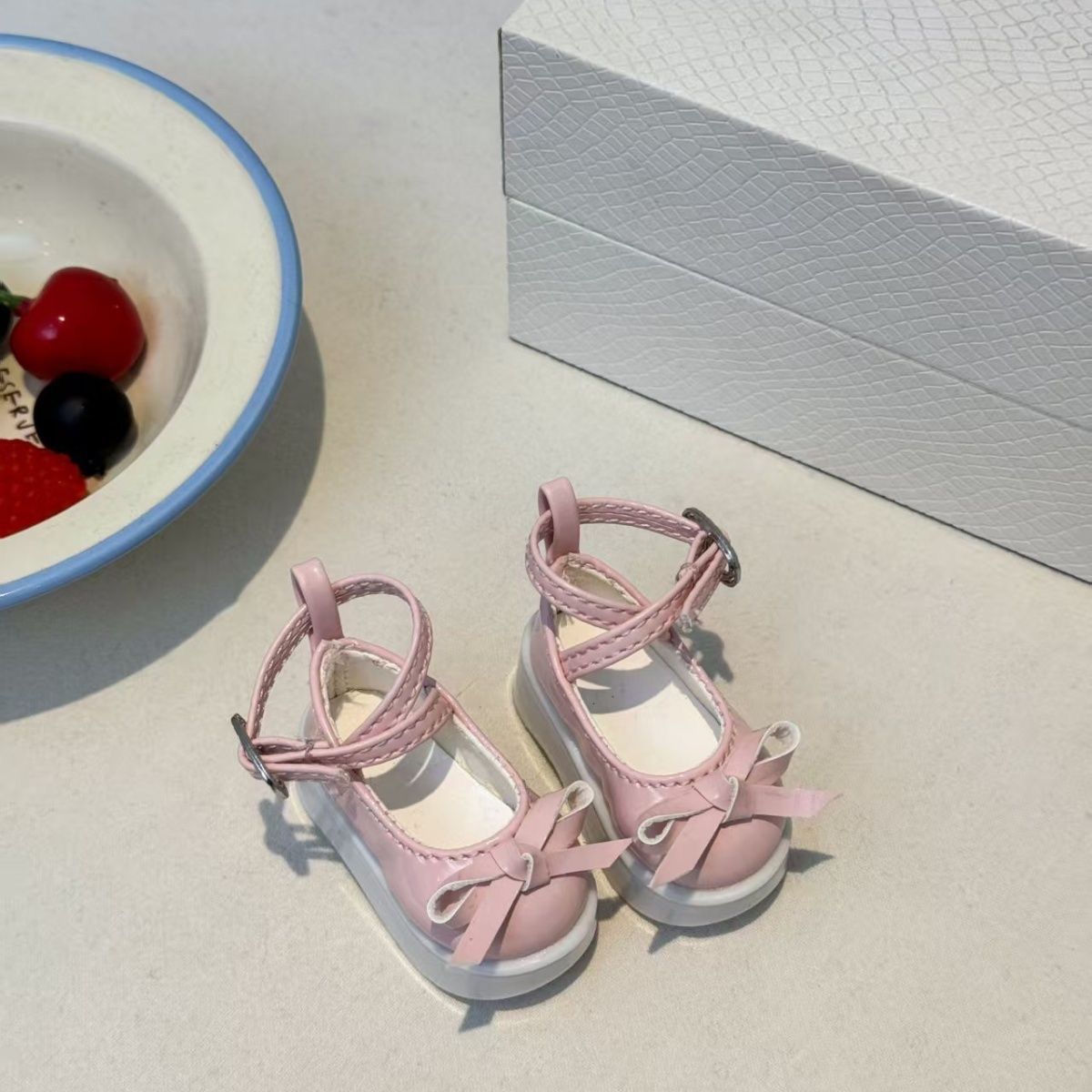 أحذية دمى بنية اللون برباط مسط - مراجعة Vintage Collectible Shoes وسعره