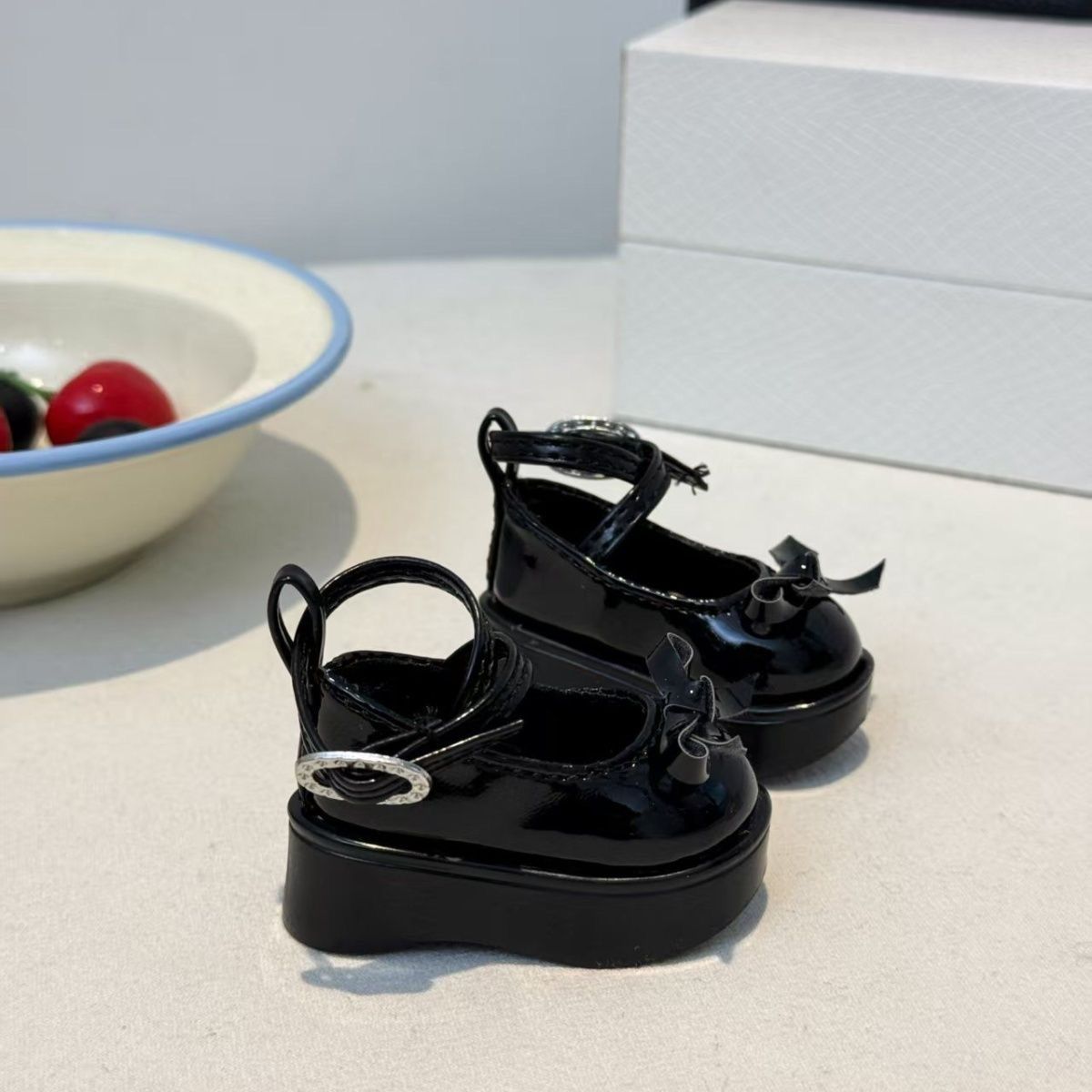 أحذية دمى بنية اللون برباط مسط - مراجعة Vintage Collectible Shoes وسعره
