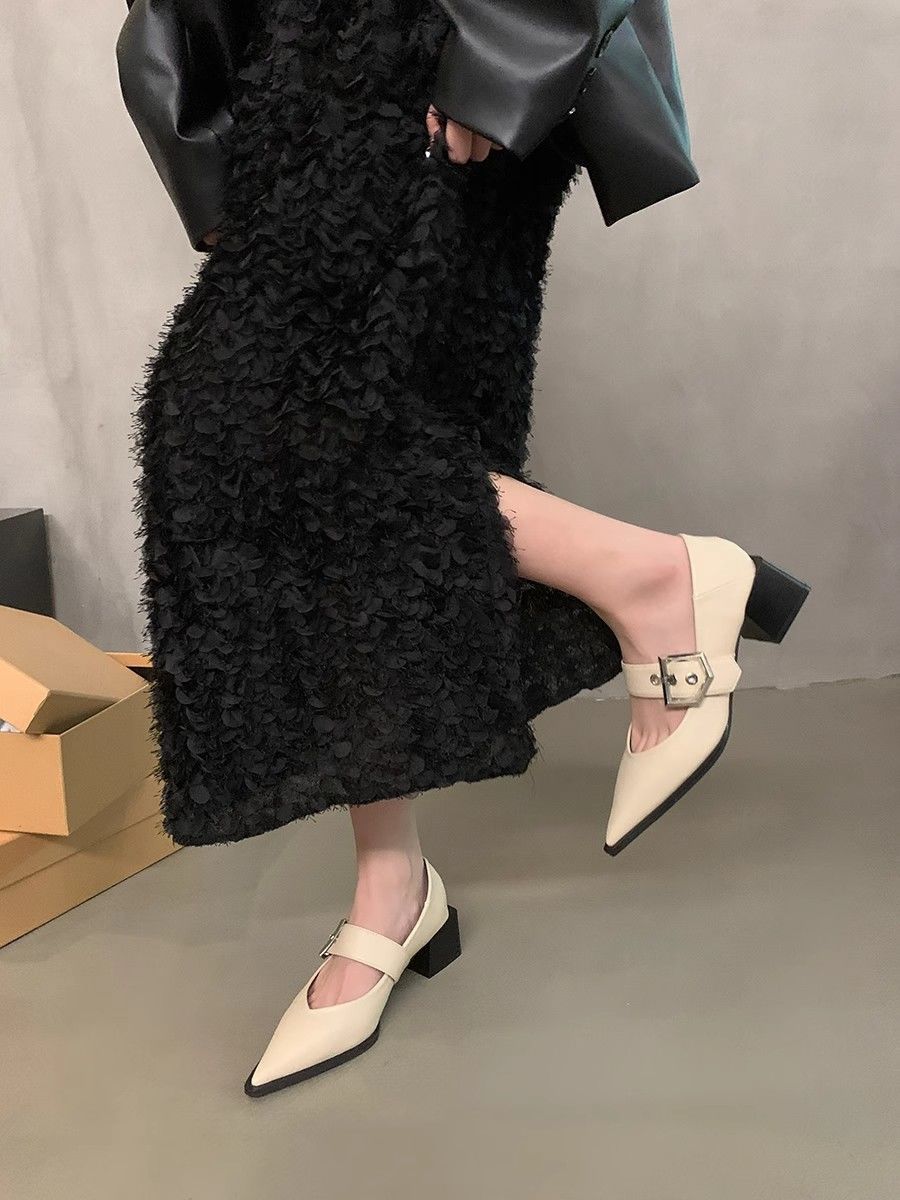 أحذية نسائية كلاسيكية ماري جين - مراجعة Vintage Collectible Shoes وسعره